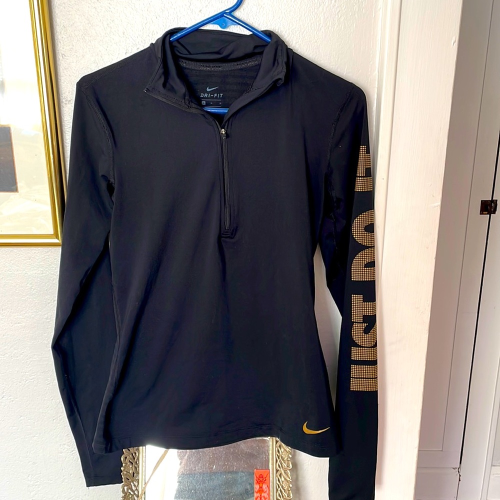 Black and gold just do it Nike Sri-fit long sleeve shirt